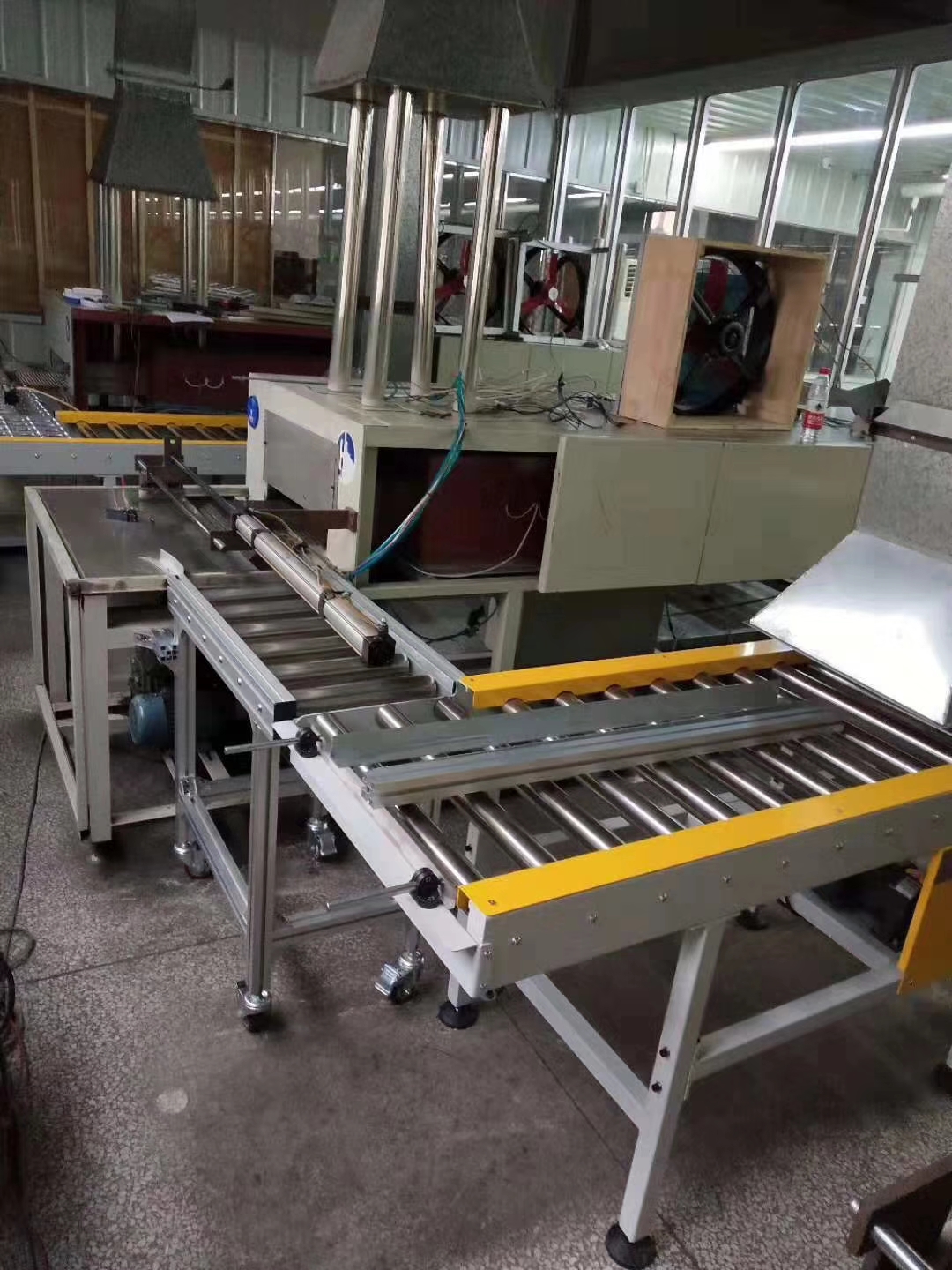 輥筒稱(chēng)重設(shè)備